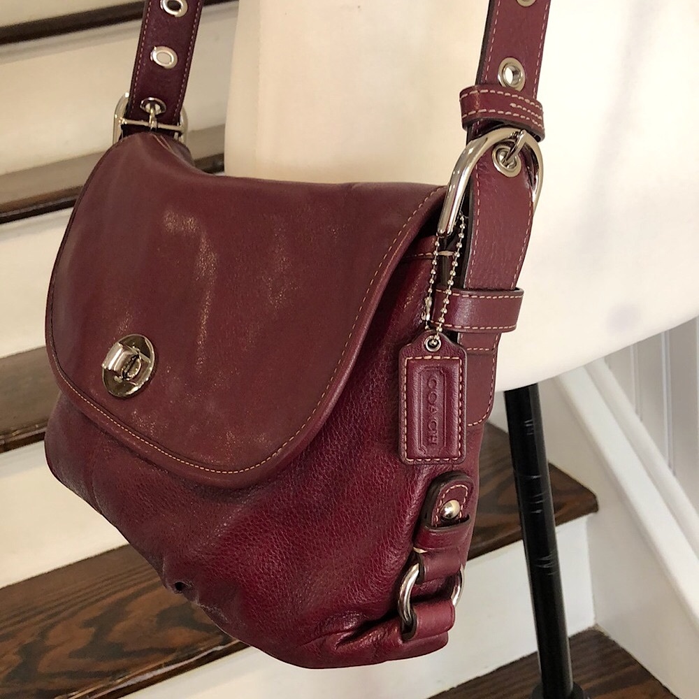 Vintage COACH Legacy Burgundy Leather Silver Turn Lock Crossbody Shoulder Bag